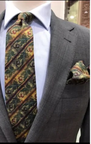 'Acorn Mosaic'  100% Silk MENS tie set